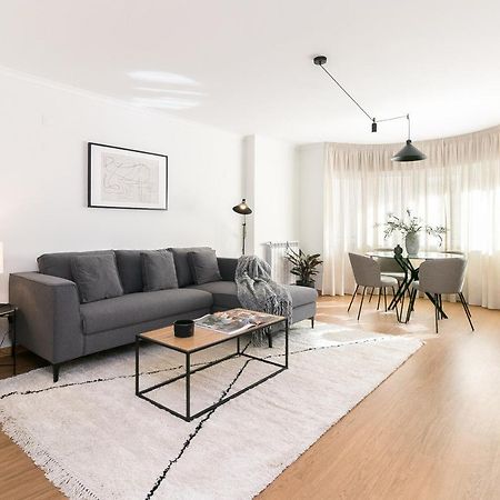 Apartament Premium Flat In Upscale Area, Balcony, Parking Lizbona Zewnętrze zdjęcie