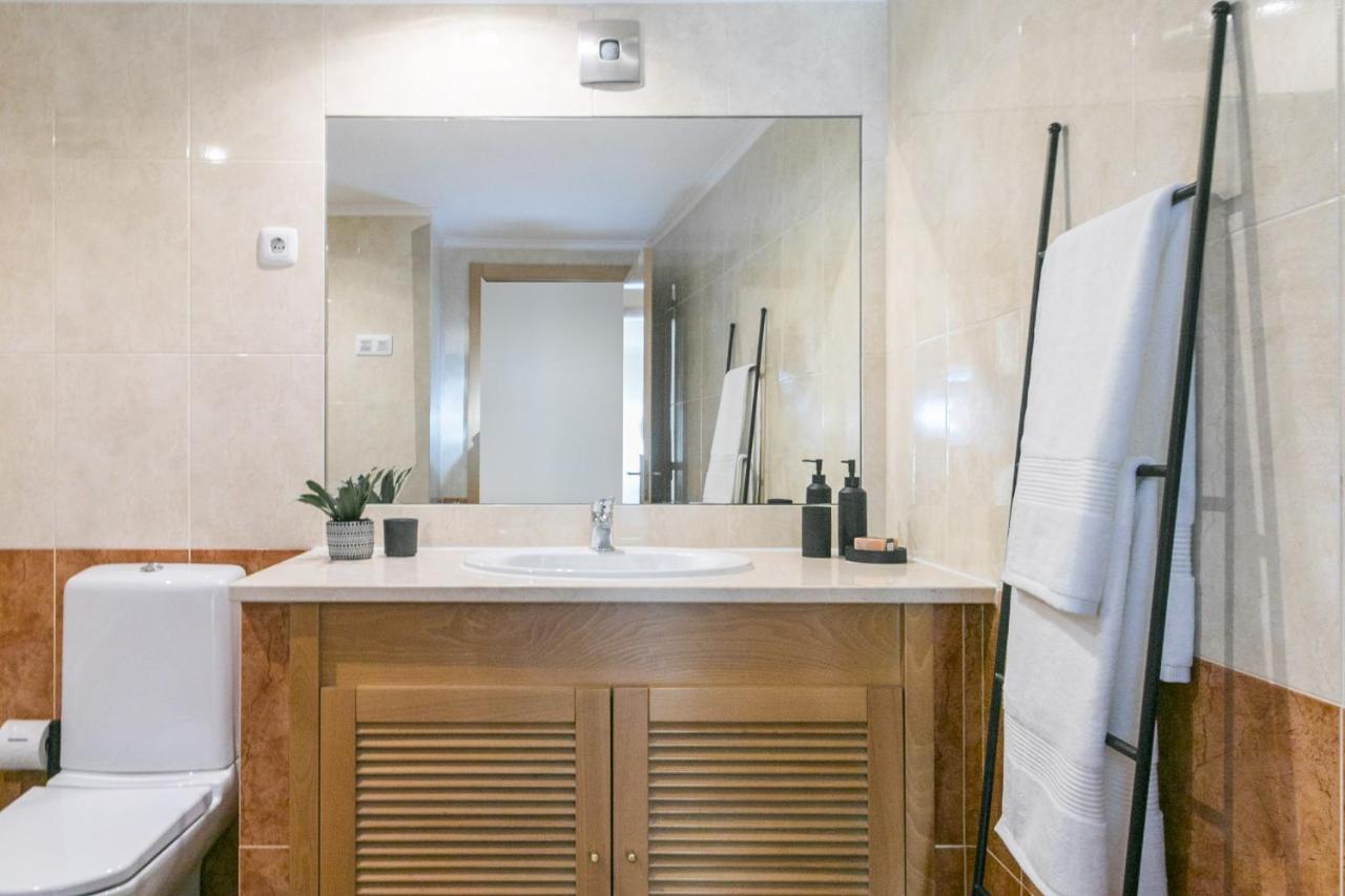 Apartament Premium Flat In Upscale Area, Balcony, Parking Lizbona Zewnętrze zdjęcie