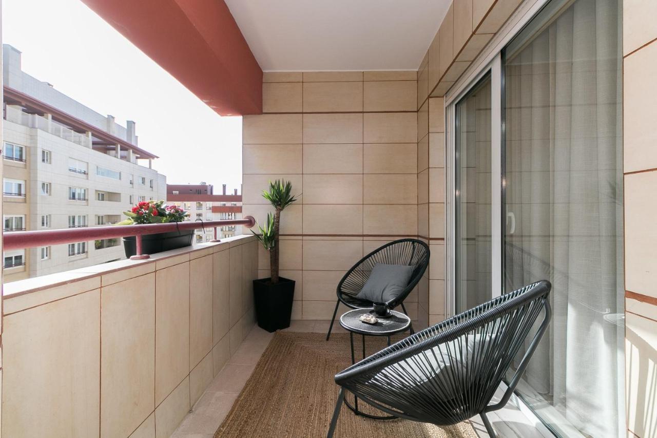 Apartament Premium Flat In Upscale Area, Balcony, Parking Lizbona Zewnętrze zdjęcie